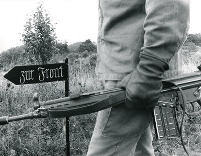 Die Bundeswehr soll in Bosnien zum Einsatz kommen (hier: Bundeswehrman?ver in Baumholder), fotografiert im September 19-stock-foto