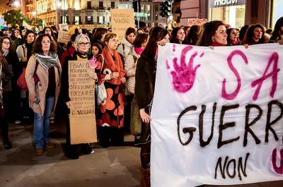 International Day for the Elimination of Violence against Women-stock-foto