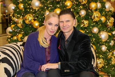 D?WELL Public Opening Event - Thomas Brdaric mit seiner Frau Antje Brdaric D?sseldorf D?WELL NRW Deutschland *** D?WELL-stock-foto