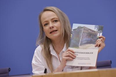 Romy Arnold, Projektleiterin der Mobilen Beratung in Th?ringen und Teil des Bundesverbands Mobile Beratung, Deutschland,-stock-foto