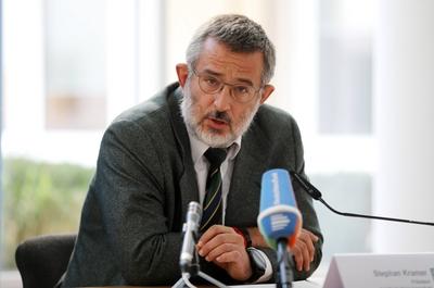 Vorstellung Verfassungsschutzbericht 2019 29.10.2020 , Erfurt, Th?ringer Ministerium f?r Inneres und Kommunales / Innen-stock-foto