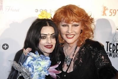 8/ Berlinale: Nina Hagen, Romy Haag, 23. Teddy Award der Queere Filmpreis auf der 59. Internationale Filmfestspiele Berl-stock-foto