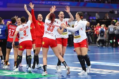 Spanien vs Serbien, Handball, Frauen-Weltmeisterschaft, 02.12.2025-stock-foto