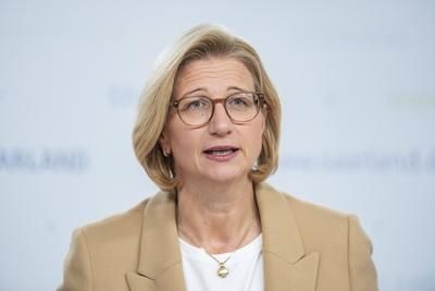 LPK mit Anke Rehlinger-stock-foto