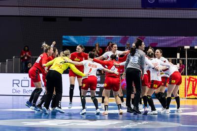 27th IHF Women’s World Handball Championship: Spain vs. Serbia, 02.12.2025-stock-foto