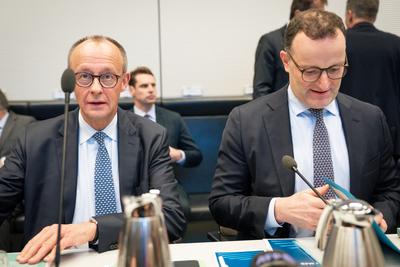 Auftaktbilder zur Fraktionssitzung von CDU/ CSU im Bundestag-stock-foto