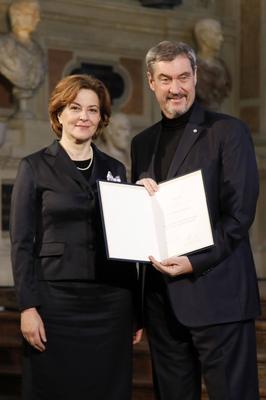 Martina Gedeck, Markus S?der-stock-foto