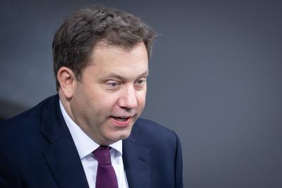 Deutscher Bundestag, 46. Plenarsitzung-stock-foto