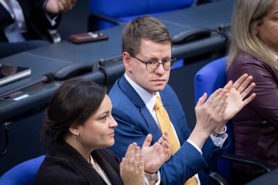Deutscher Bundestag, 46. Plenarsitzung-stock-foto