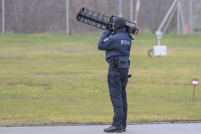 GER,  Commissioning of the Federal Police's drone defense unit, December 2, 2025-stock-foto