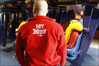 Bildnummer: 57873973  Datum: 04.04.2012  Copyright: imago/PanoramiCAchterbahn Oziris - Einweihung der neuen Attraktion - Oziris - im Vergn?gungspark Parc Asterix in Paris. - 04/04/2012 - GwendolineLeGoff/Panoramic PUBLICATIONxNOTxINxFRAxITAxBEL Reisen Kultur Vergn?gungspark Freizeitpark FRA Achterbahn x1x xsk 2012 quer 57873973 Date 04 04 2012 Copyright Imago Panoramic Roller coaster  Inauguration the New Attraction  in Amusement park Parc Asterix in Paris 04 04 2012 GwendolineLeGoff Panoramic PUBLICATIONxNOTxINxFRAxITAxBEL Travel Culture Amusement park An amusement park FRA Roller coaster x1x xSK 2012 horizontal-stock-foto