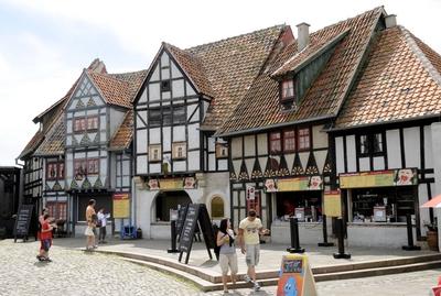 Bildnummer: 58239611  Datum: 21.05.2012  Copyright: imago/Bernd Friedel21 . 05 . 2012 , Leipzig : BELANTIS - Vergn?gungspark Leipzig . Gesellschaft Kultur Freizeitpark Vergn?gungspark xdp x0x 2012 quer Belantis Leipzig Vergn?gungspark Freizeitpark sachsen Deutschland Au?enaufnahme  58239611 Date 21 05 2012 Copyright Imago Bernd Friedel 21 05 2012 Leipzig Belantis Amusement park Leipzig Society Culture An amusement park Amusement park XDP x0x 2012 horizontal Belantis Leipzig Amusement park An amusement park Saxony Germany Outside view-stock-foto