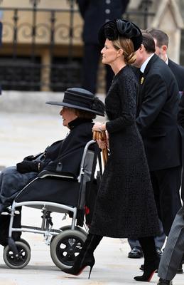 PAP09222603 19 September 2022. HM Queen Elizabeth II is moved from Westminster Hall on the State Gun Carriage of the Ro-stock-foto
