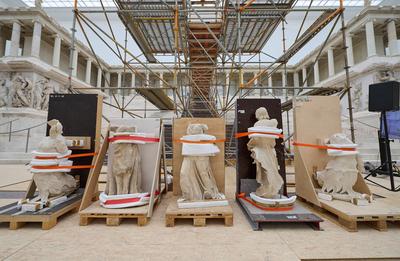 Pergamonmuseum wird 2027 wiedereroeffnet-stock-foto