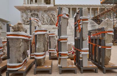 Pergamonmuseum wird 2027 wiedereroeffnet-stock-foto