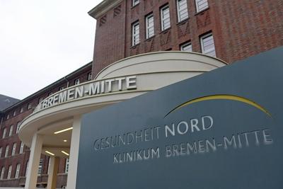 Der Eingang zum Klinikum Bremen-Mitte (KBM), ehemals Zentralkrankenhaus St.-J?rgen-Stra?e. Das KBM geh?rt zum Bremer Kli-stock-foto