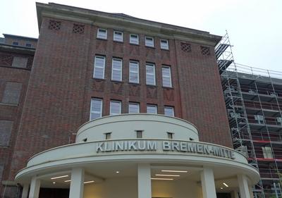 Der Eingang zum Klinikum Bremen-Mitte (KBM), ehemals Zentralkrankenhaus St.-J?rgen-Stra?e. Das KBM geh?rt zum Bremer Kli-stock-foto