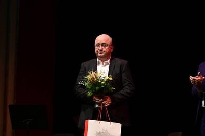 Marco Mende bei der Feierstunde zur Verleihung des Meridian des Ehrenamtes im Gerhart-Hauptmann-Theater G?rlitz. G?rlitz-stock-foto