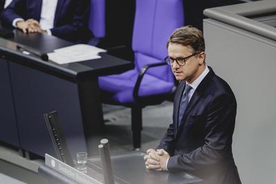 Bundestag beraet ueber Rentenpaket-stock-foto