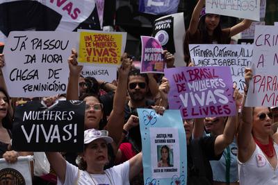 Manifesta??o Mulheres Vivas em S?o Paulo-stock-foto