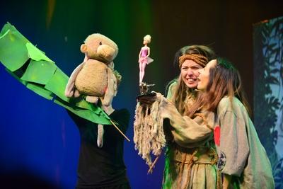 RECORD DATE NOT STATED Anouk, Premiere, GOP, Theater, Essen, Kindermusical, Autoren, Hendrikje Balsmeyer, Peter Maffay,-stock-foto