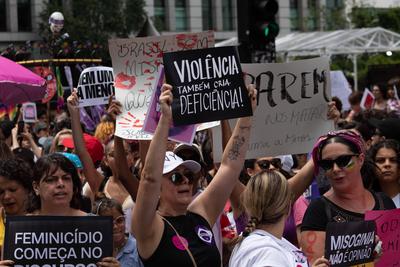 Manifesta??o Mulheres Vivas em S?o Paulo-stock-foto
