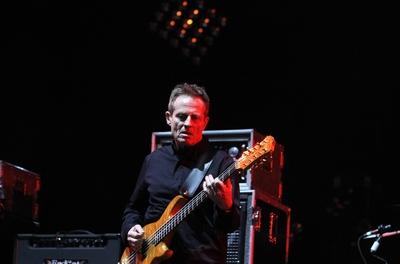 77/ Konzert: Them Crooked Vultures, Bassist John Paul Jones, live beim 25. Rock am Ring Festival 2010 auf dem Nuerburgr-stock-foto