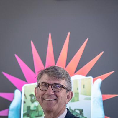 Er?ffnung und Rundgang zur neuen Dauerausstellung im Haus der Geschichte Bonn ?Titel Du bist Teil der Geschichte. Deutschland seit 1945-stock-foto