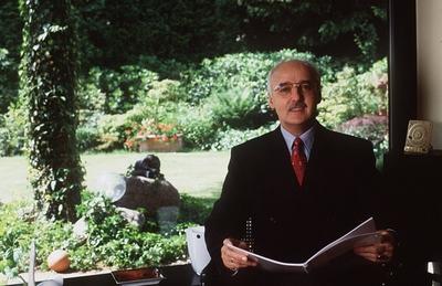 Prof. Dr. Horst W. Opaschowski 07/96 her Mann Wissenschaft Forschung Freizeit B.A.T. seri?s Halbglatze grauhaarig Brill-stock-foto