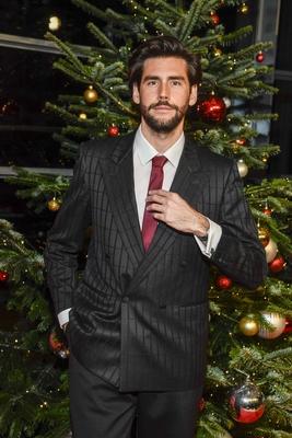 ABBleipzig: Ãlvaro Soler Saenger zu Gast auf dem roten Teppich bei der 31.Jose Carreras Gala in der Media City Leipzig, am 10.12.25 Sachsen Deutschland *** ABBleipzig Ãlvaro Soler Saenger on the red carpet at the 31 Jose Carreras Gala in the Media City Leipzig, on 10 12 25 Saxony Germany-stock-foto