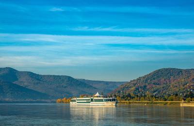 Dunakanyar-stock-foto