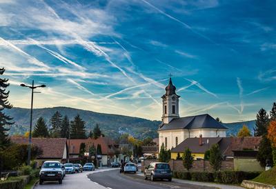 Keresztelő Szent János Római Katolikus Plébániatemplom, Visegrád-stock-foto