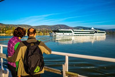 Dunakanyar-stock-foto