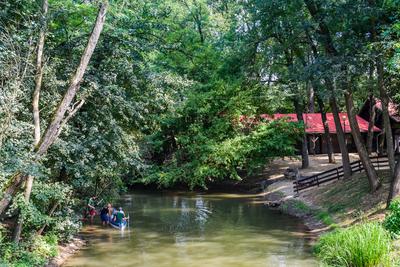 Vizitúrázók az Öreg-Túron-stock-foto