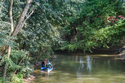Vizitúrázók az Öreg-Túron-stock-foto