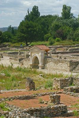 Tác-Gorsium-stock-foto