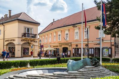 Székesfehérvár, Városház tér-stock-foto