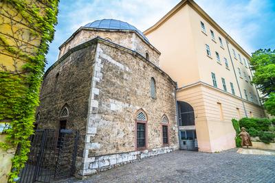 Pécs, Jakováli Hasszán dzsámija-stock-foto