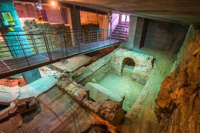 Pécs, Cella Septichora Látogatóközpont-stock-foto