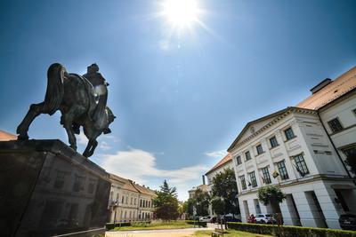 Székesfehérvár, Szent István tér-stock-foto