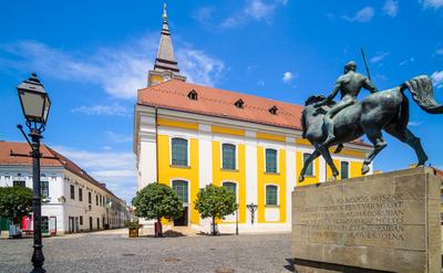 Székesfehérvár, a Városház tér-stock-foto