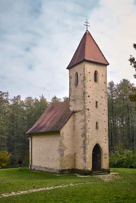 Velemér, Árpád-kori templom-stock-foto