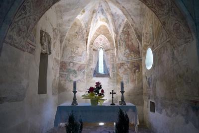 Velemér, Árpád-kori templom-stock-foto