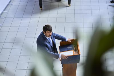 Áder János klímavédelmi tanórát tartott Budakeszin-stock-foto