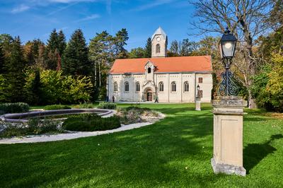 Alcsúti Arborétum, Alcsútdoboz-stock-foto