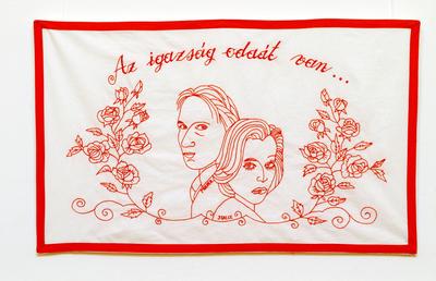 Modernkori falvédők-stock-foto