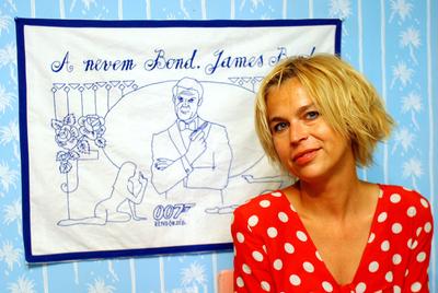 Modernkori falvédők-stock-foto