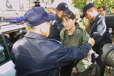 Letartóztaták Bácsfi Dianát-stock-foto