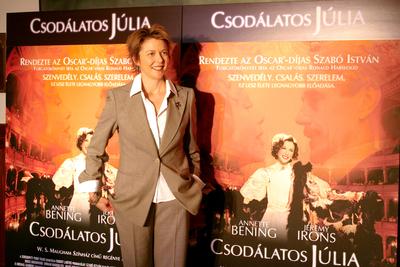 Bemutatták Szabó István Csodálatos Júlia című filmjét-stock-foto