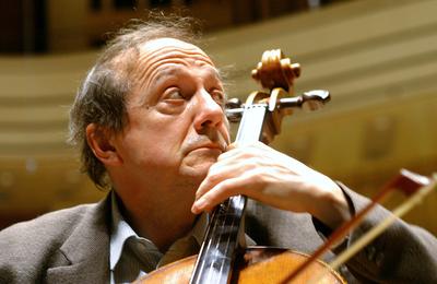 Hétfőn nyit a Művészetek Palotája-stock-foto